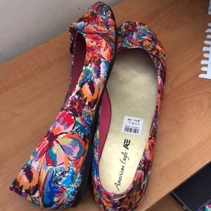 American Eagle Shoes 9.5